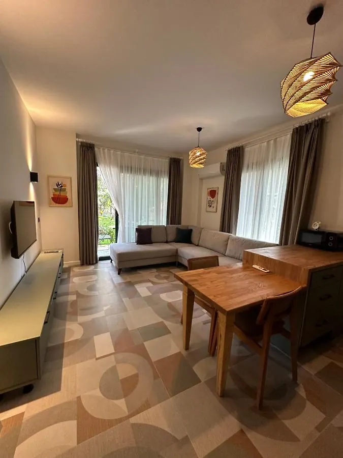 Esmahan Forest And Pool By Zehra Suites Marmaris