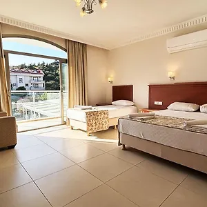 4* فندق فورم ريزيدنس